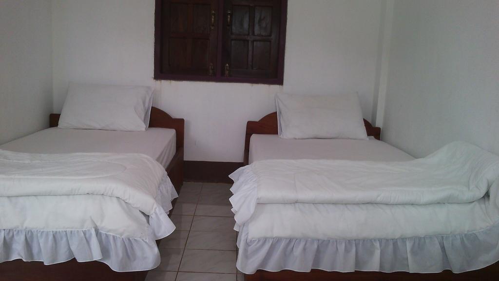 Thongdam Guesthouse Ban O Buitenkant foto