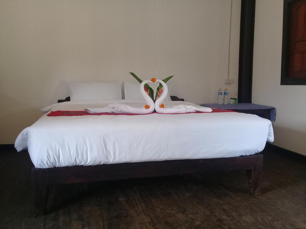 Thongdam Guesthouse Ban O Buitenkant foto