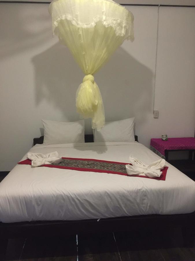Thongdam Guesthouse Ban O Buitenkant foto